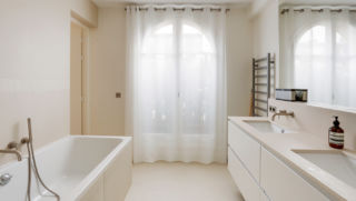 Stanislas Eurieult Architectures : Réhabilitation d'un appartement familial à deux pas de la tour Eiffel